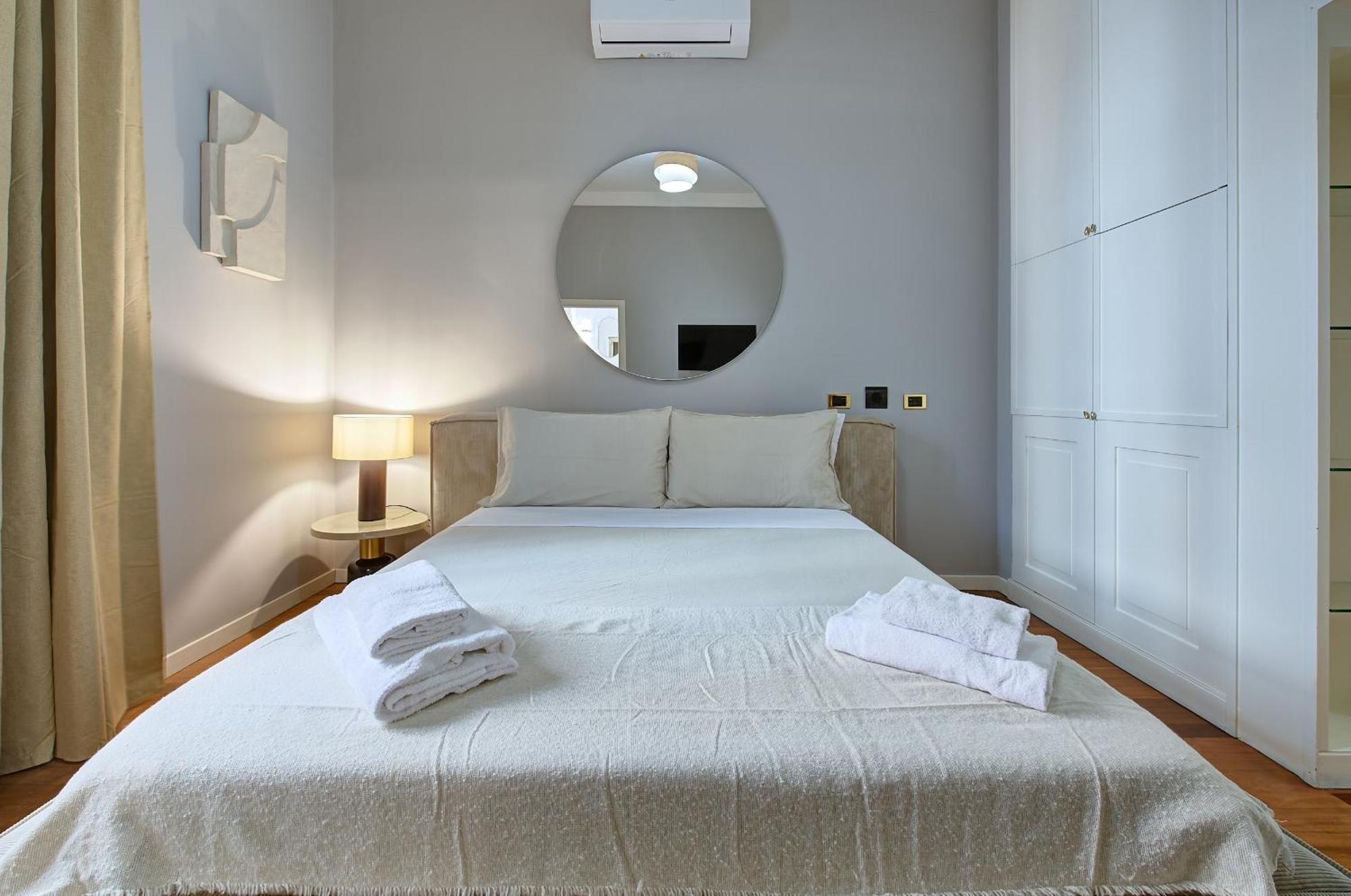 Irex Colosseo & Fori, Elegant 3 Rooms Apartment Appartement Rome