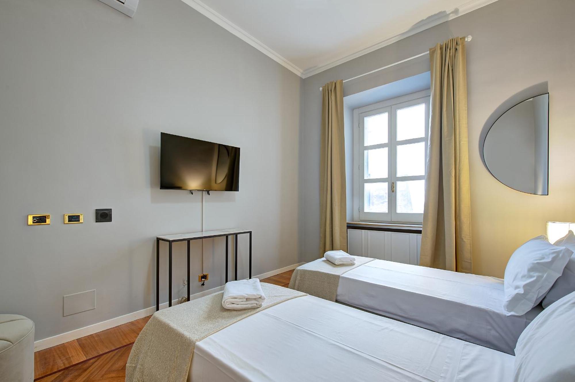 Irex Colosseo & Fori, Elegant 3 Rooms Apartment * Rome