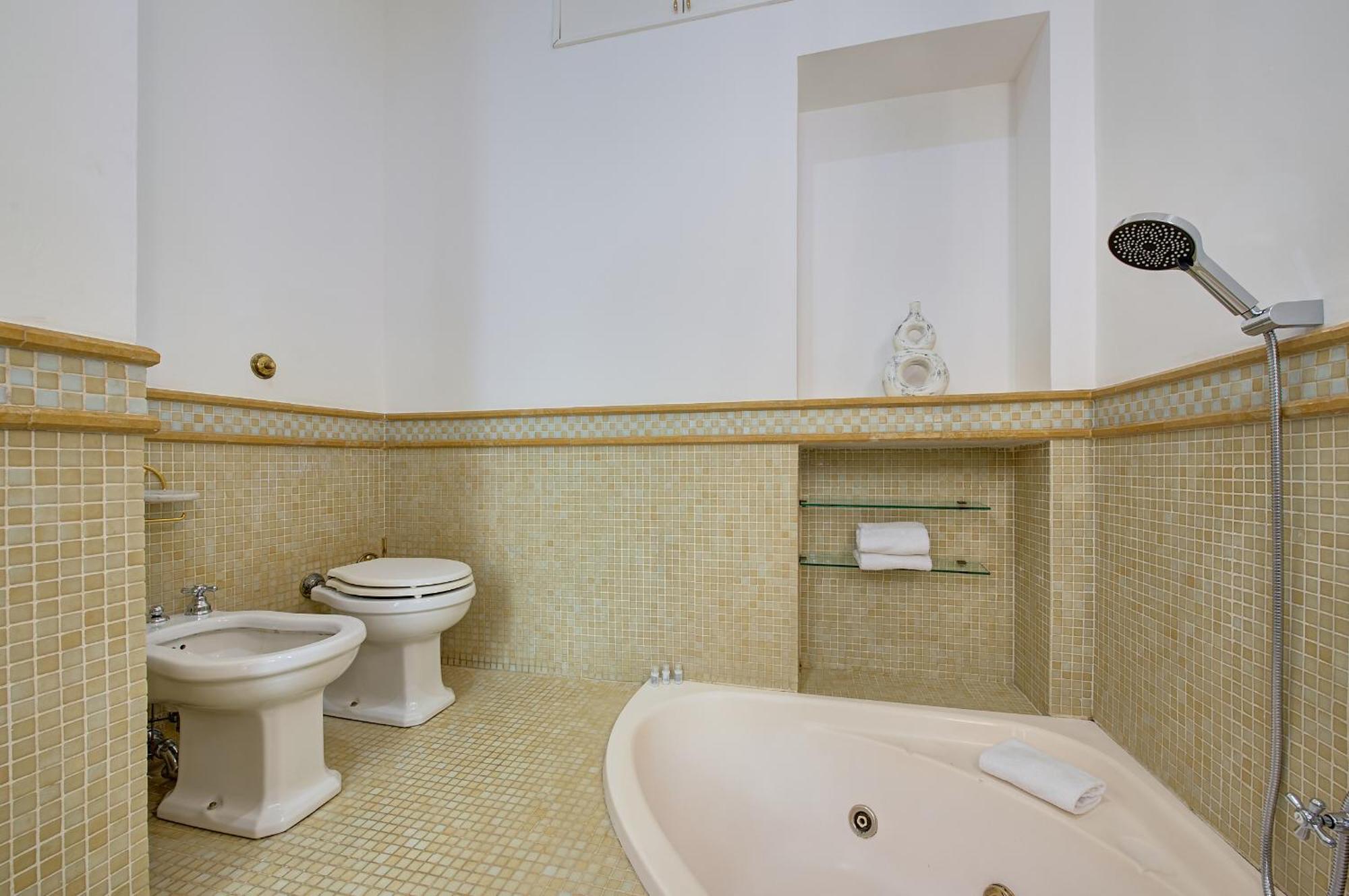 Appartement Irex Colosseo & Fori, Elegant 3 Rooms Apartment Rome