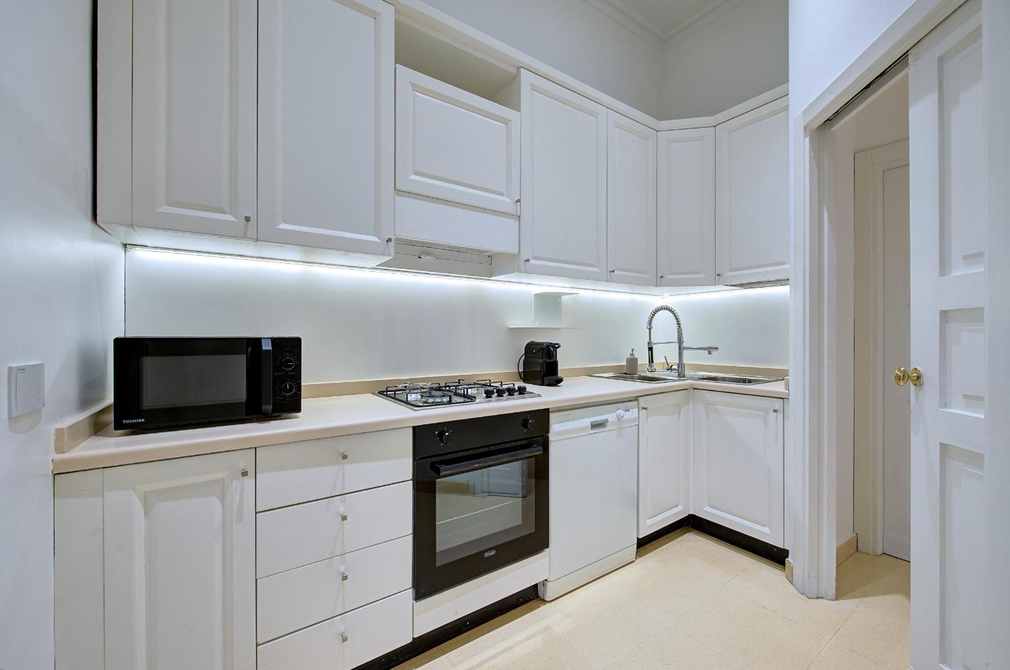 Irex Colosseo & Fori, Elegant 3 Rooms Apartment Appartement Rome