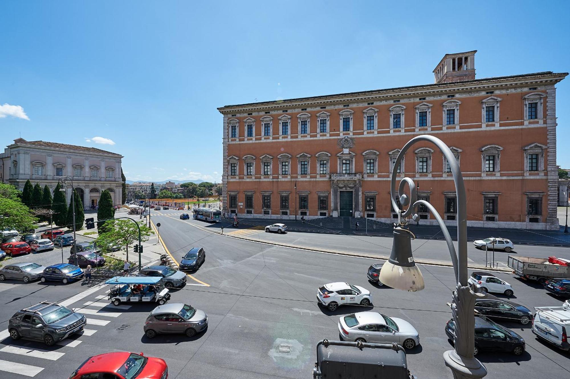 Irex Colosseo & Fori, Elegant 3 Rooms Apartment Appartement *