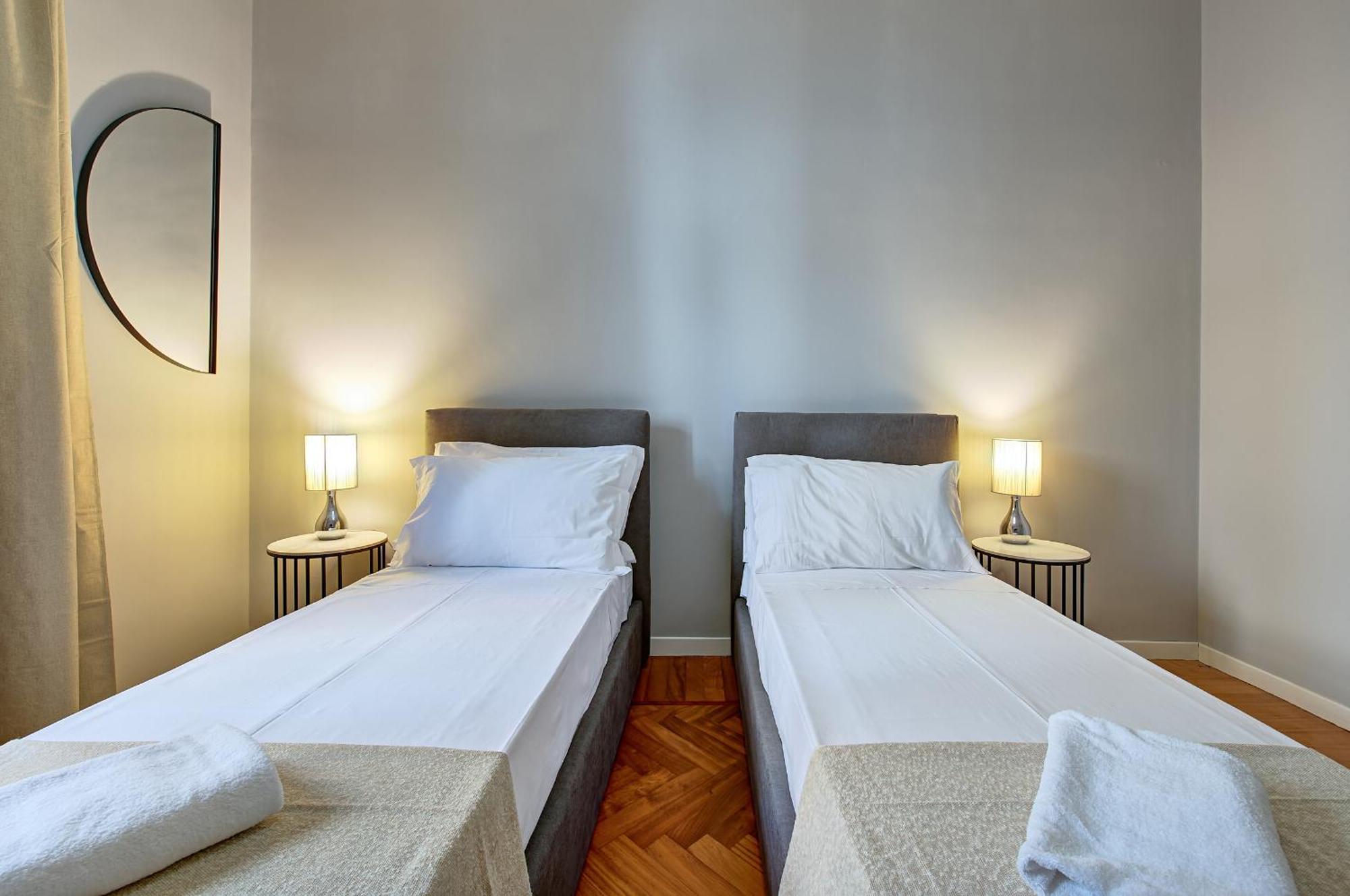 Irex Colosseo & Fori, Elegant 3 Rooms Apartment Appartement Rome