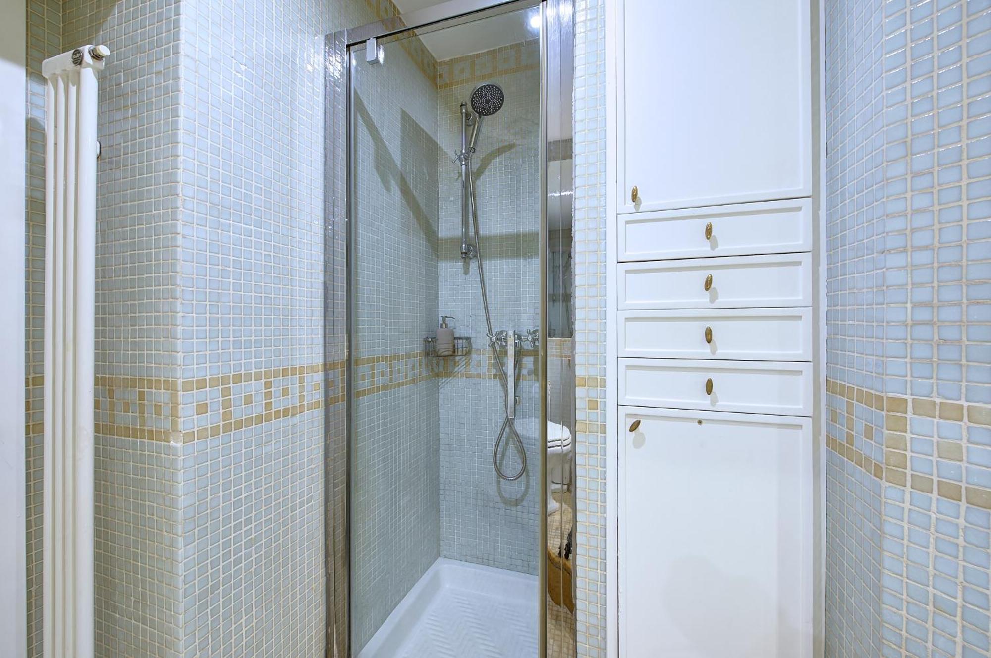 Irex Colosseo & Fori, Elegant 3 Rooms Apartment *