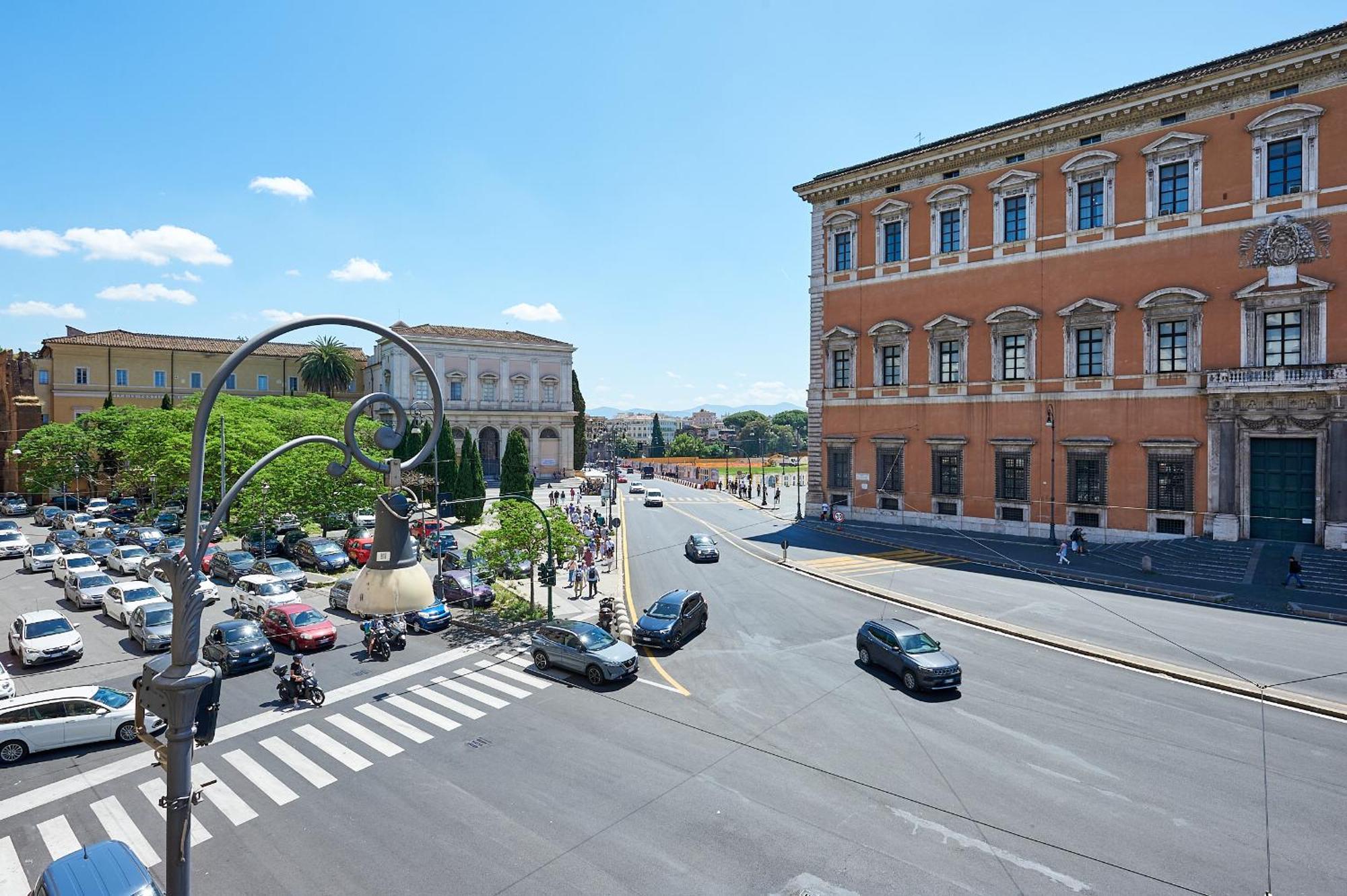 Appartement Irex Colosseo & Fori, Elegant 3 Rooms Apartment *